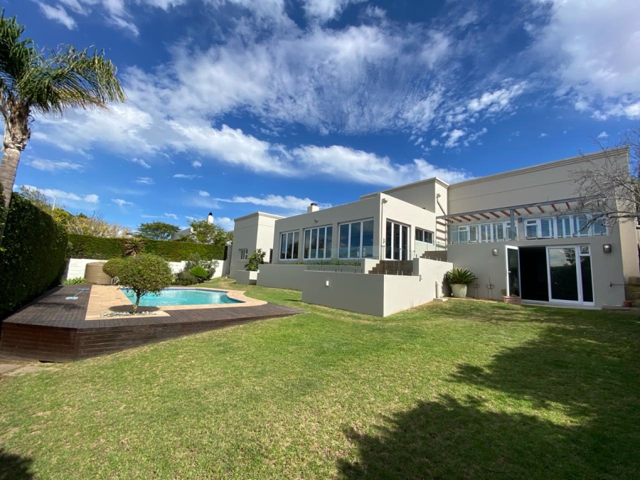 To Let 4 Bedroom Property for Rent in Welgemoed Western Cape